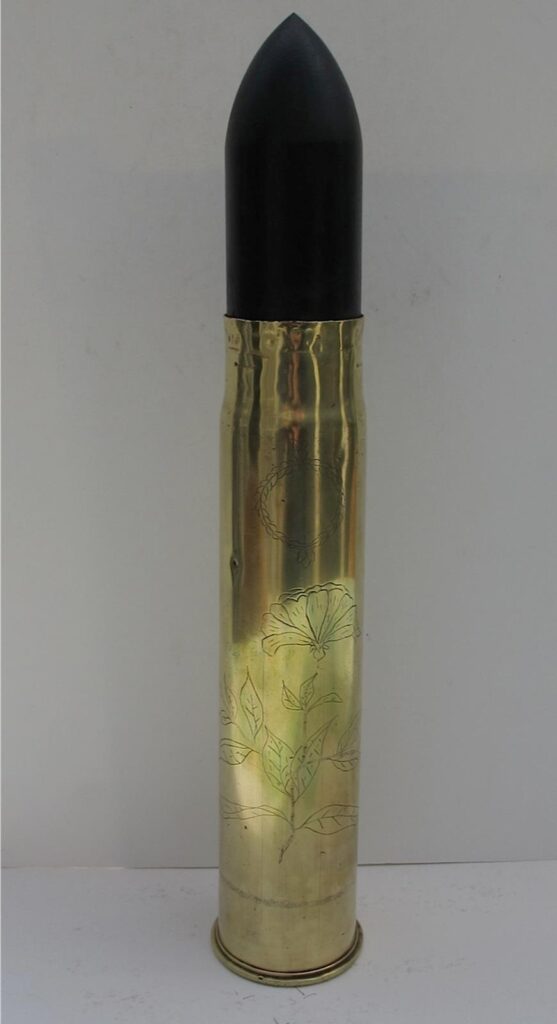 Anonymous - A 6 pounder Hotchkiss Gunpowder filled tank shell