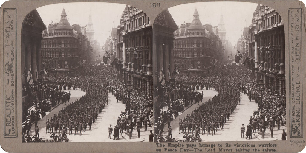 Anonymous - Stereoscopic print: The Empire pays homage to its victorious warriors on Peace Day - The Lord Mayor taking the salute.